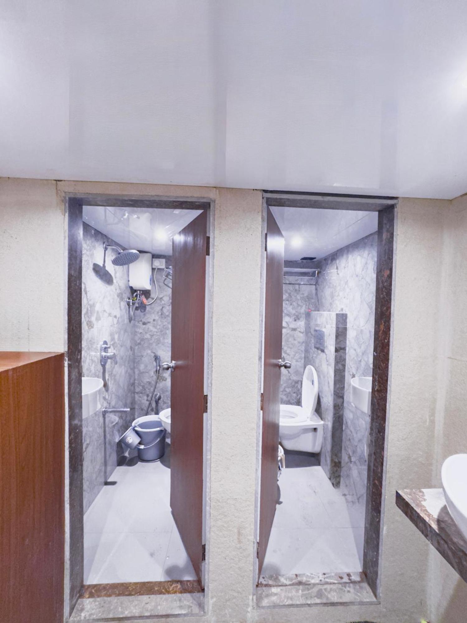 Hotel Winton Mumbai  Buitenkant foto
