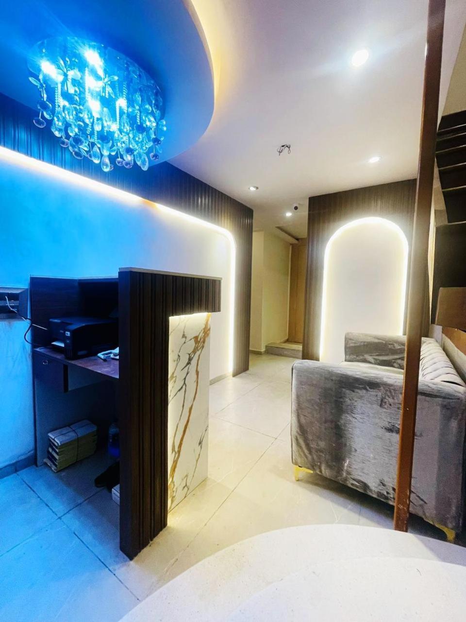 Hotel Winton Mumbai  Buitenkant foto